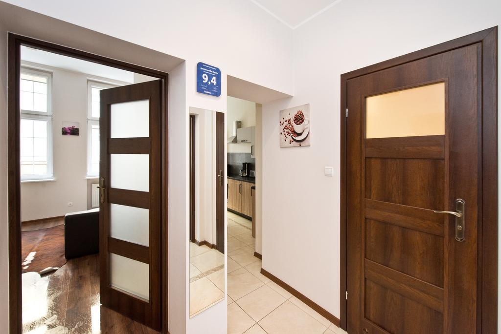 Gdanskie Apartamenty - Apartamenty Na Swietego Ducha Z 2 Sypialniami Dış mekan fotoğraf