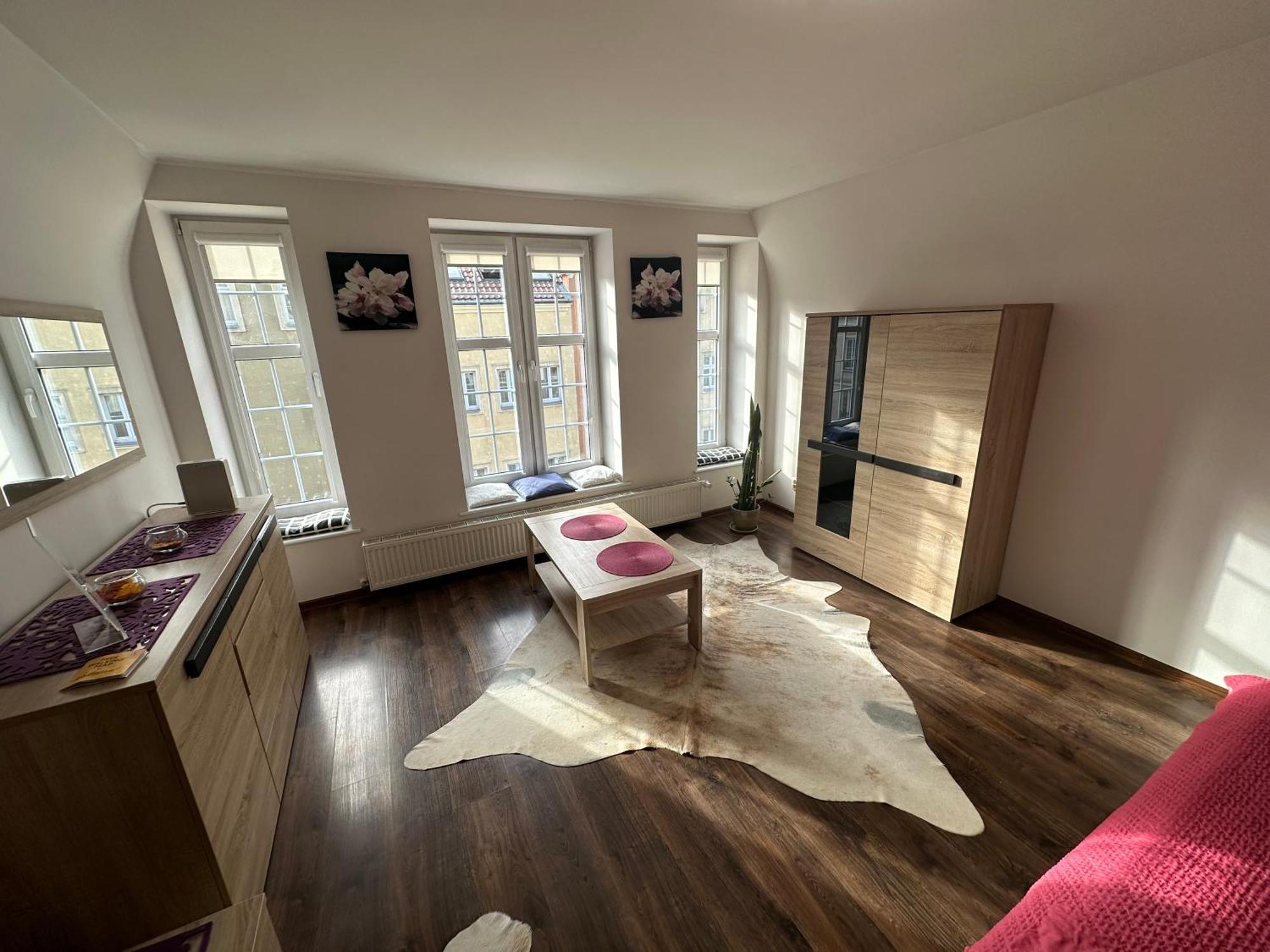 Gdanskie Apartamenty - Apartamenty Na Swietego Ducha Z 2 Sypialniami Dış mekan fotoğraf