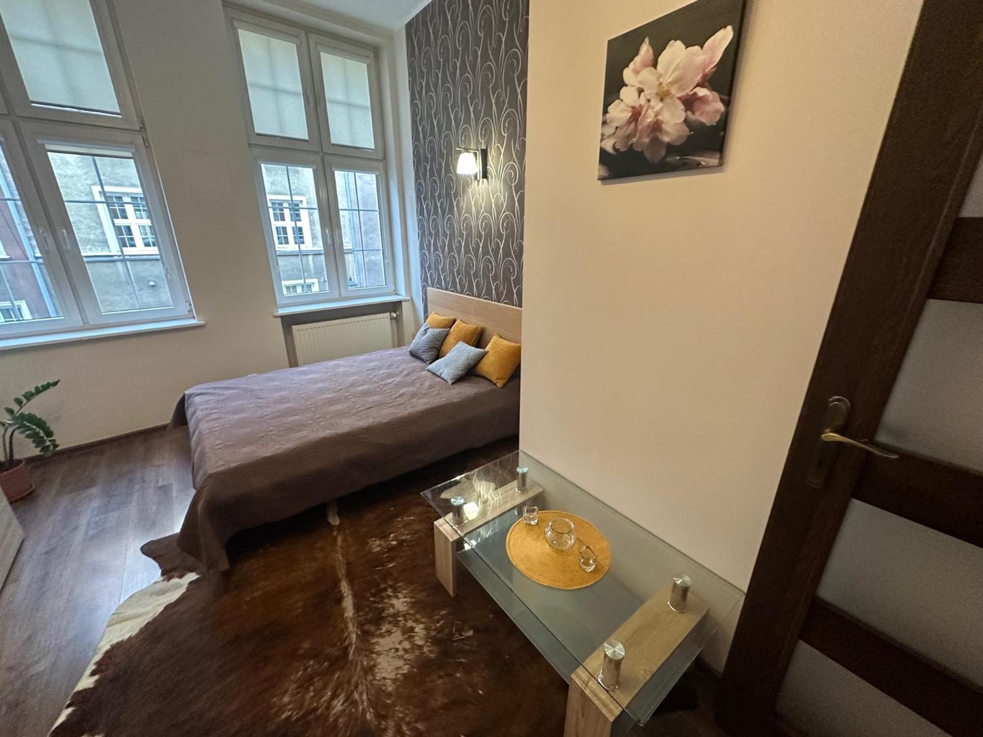 Gdanskie Apartamenty - Apartamenty Na Swietego Ducha Z 2 Sypialniami Dış mekan fotoğraf