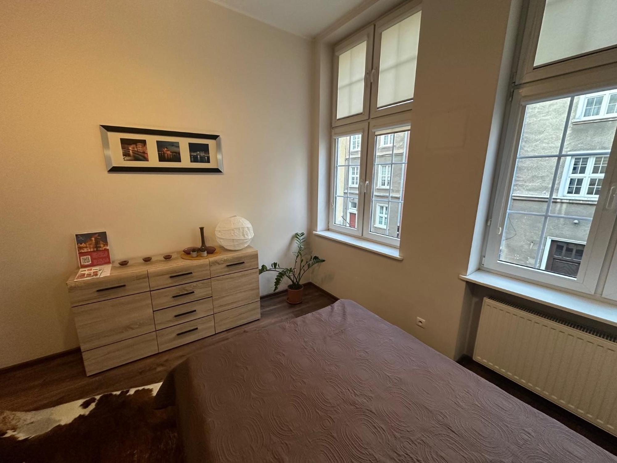 Gdanskie Apartamenty - Apartamenty Na Swietego Ducha Z 2 Sypialniami Dış mekan fotoğraf