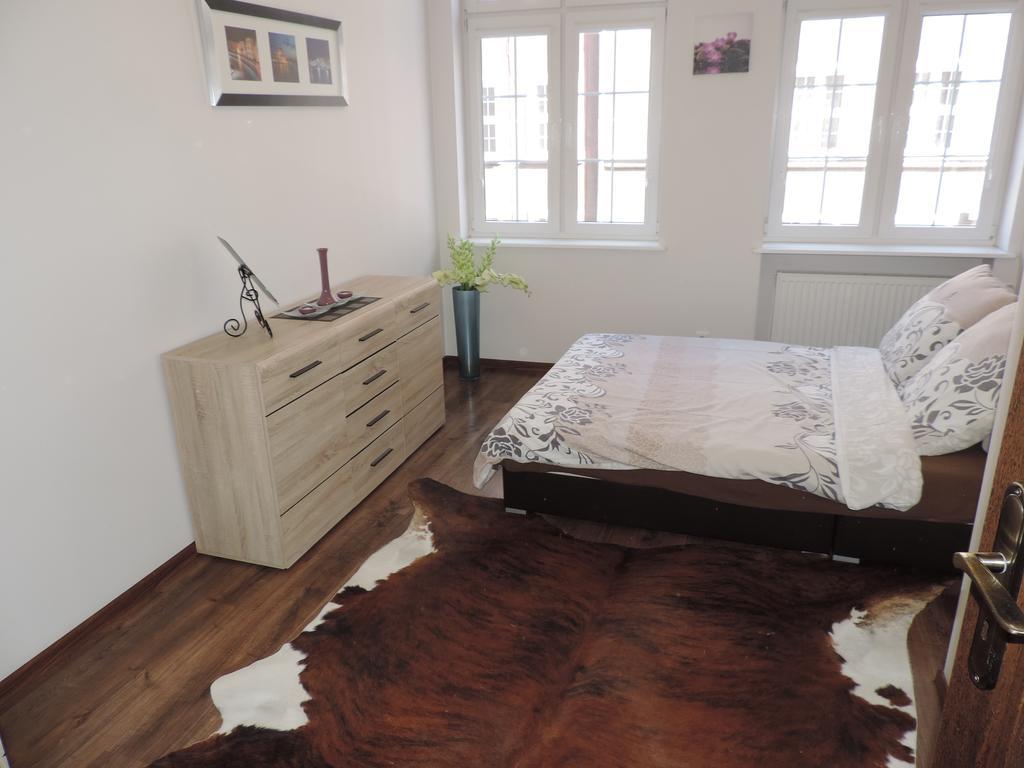 Gdanskie Apartamenty - Apartamenty Na Swietego Ducha Z 2 Sypialniami Dış mekan fotoğraf