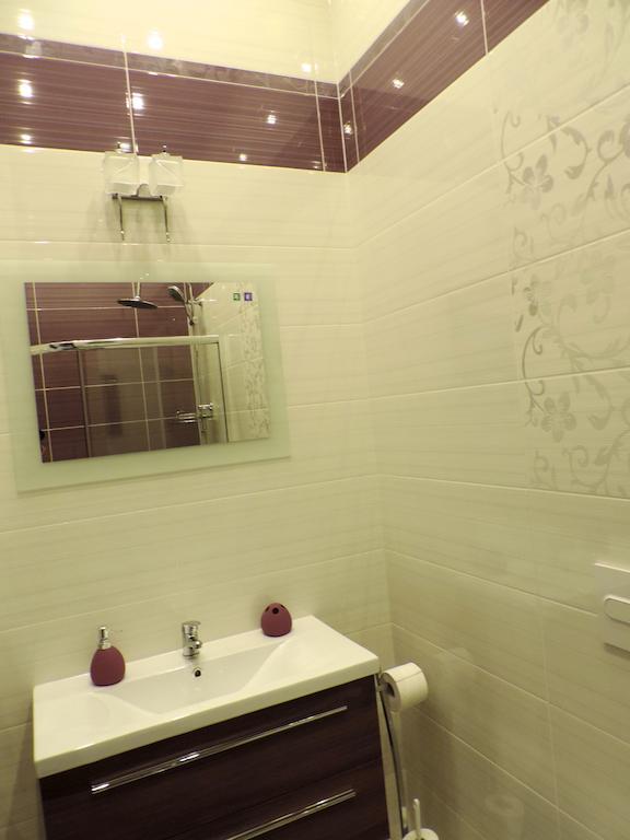 Gdanskie Apartamenty - Apartamenty Na Swietego Ducha Z 2 Sypialniami Oda fotoğraf